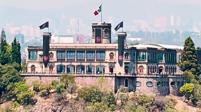 El INAH denuncia a Max Latinoamérica por utilizar imágenes editadas del emblemático Castillo de Chapultepec para la promoción de la serie sin permiso oficial.