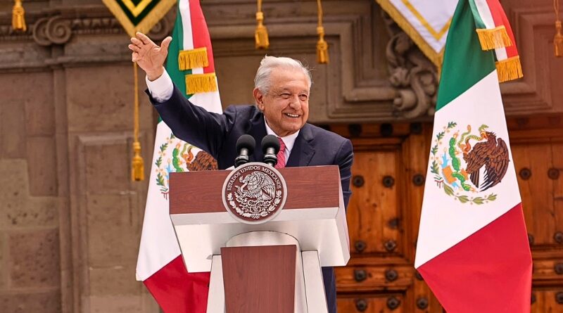 La gobernadora de Quintana Roo, Mara Lezama, reconoce el liderazgo humanista de López Obrador, destacando el impacto de sus políticas en el sur del país y su compromiso con la justicia social.