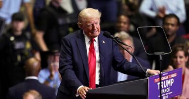 El exmandatario acusa al gigante tecnológico de interferir en las elecciones al favorecer a la candidata demócrata Kamala Harris con resultados de búsqueda positivos.