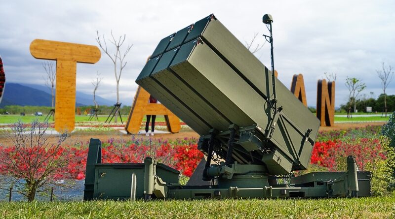 China advierte que la venta de armas estadounidenses a Taiwán, valorada en 2.000 millones de dólares, amenaza su soberanía y estabilidad regional. En respuesta, Pekín tomará medidas para proteger sus intereses.