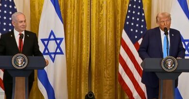 El mandatario estadounidense plantea una administración de EE.UU. sobre Gaza y sugiere el traslado de sus habitantes a países vecinos, generando controversia.