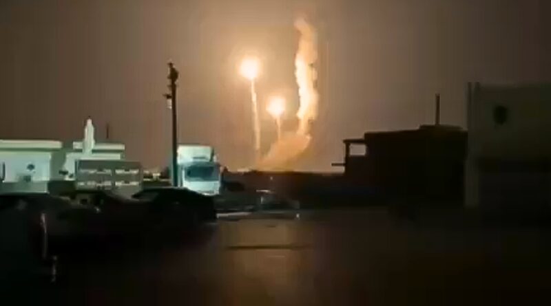 Guardia Revolucionaria asegura que sus misiles burlaron defensas israelíes y causaron "máxima destrucción", mientras Tel Aviv guarda silencio sobre el incidente