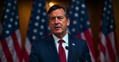 El vicepresidente JD Vance afirmó que la Administración Trump recompensará a empresas que inviertan en EE.UU. y penalizará a las que deslocalicen producción, especialmente en México y China.