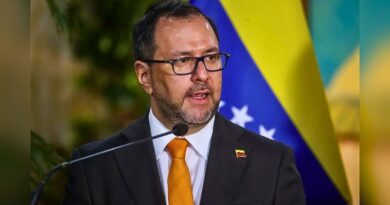Cancilleres Gil y Vieira advirtieron que la operación naval en el Caribe viola acuerdos de paz y eleva la tensión regional con Washington.