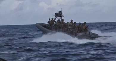 El Comando Sur publica imágenes de ejercicios con fuego real. Países latinoamericanos condenan la escalada y denuncian una masacre extrajudicial.