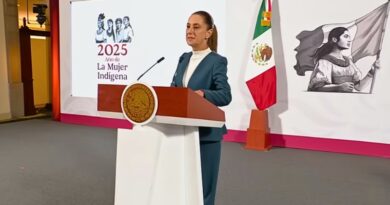 La presidenta de México no asistirá al encuentro regional en República Dominicana y criticó la exclusión de Cuba, Nicaragua y Venezuela.