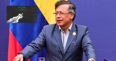 El presidente colombiano destacó la incautación de 7,5 toneladas de cocaína sin víctimas y cuestionó los bombardeos letales de EE.UU. en el Caribe.