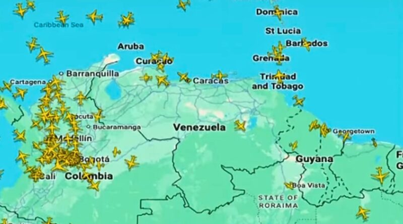 Gustavo Petro rechaza la decisión estadounidense de limitar vuelos hacia Venezuela y anuncia el restablecimiento del servicio aéreo civil entre ambos países.