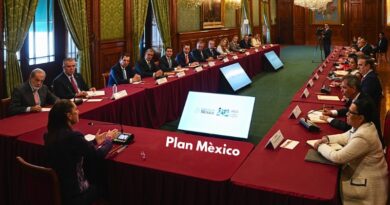 Sheinbaum reúne a líderes empresariales en Palacio Nacional y acuerdan crear un consejo permanente para coordinar inversiones alineadas al Plan México.