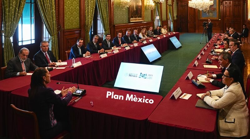 Sheinbaum reúne a líderes empresariales en Palacio Nacional y acuerdan crear un consejo permanente para coordinar inversiones alineadas al Plan México.