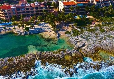Experimente la vida exclusiva frente al mar en Casacun Puerto Aventuras.